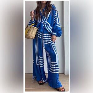 Chic Blue Striped Women's vacation Set